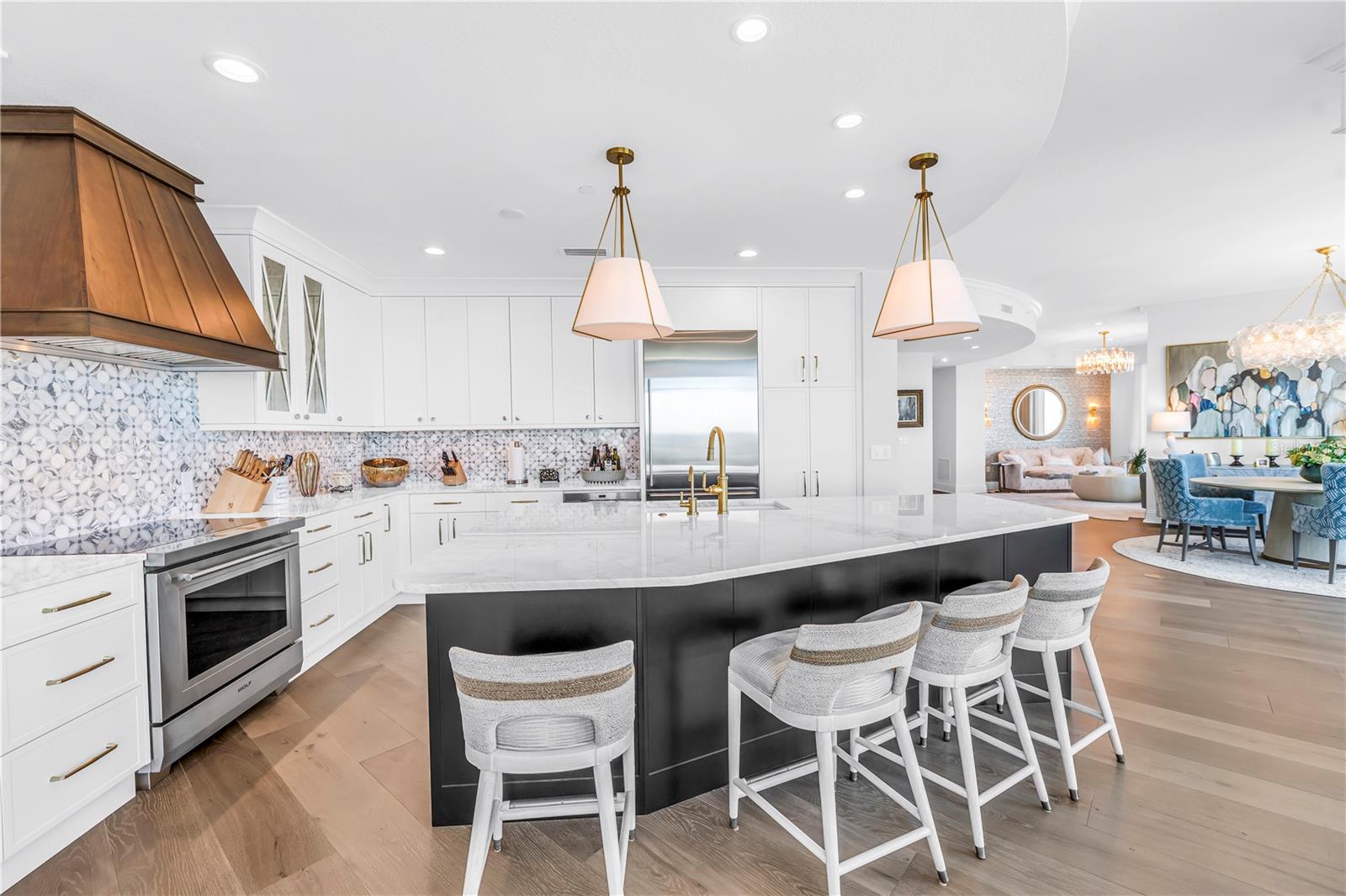 180 Bch Dr #1401 ST PETERSBURG, FL 33701