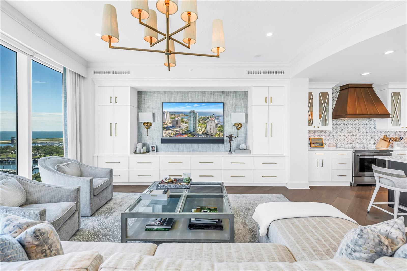 180 Bch Dr #1401 ST PETERSBURG, FL 33701