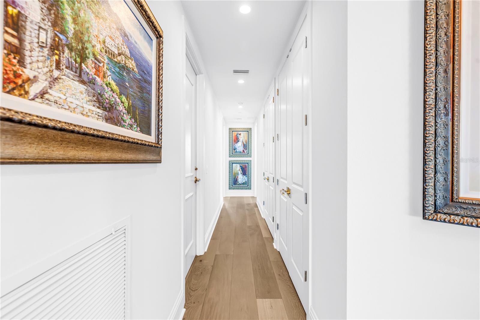 180 Bch Dr #1401 ST PETERSBURG, FL 33701