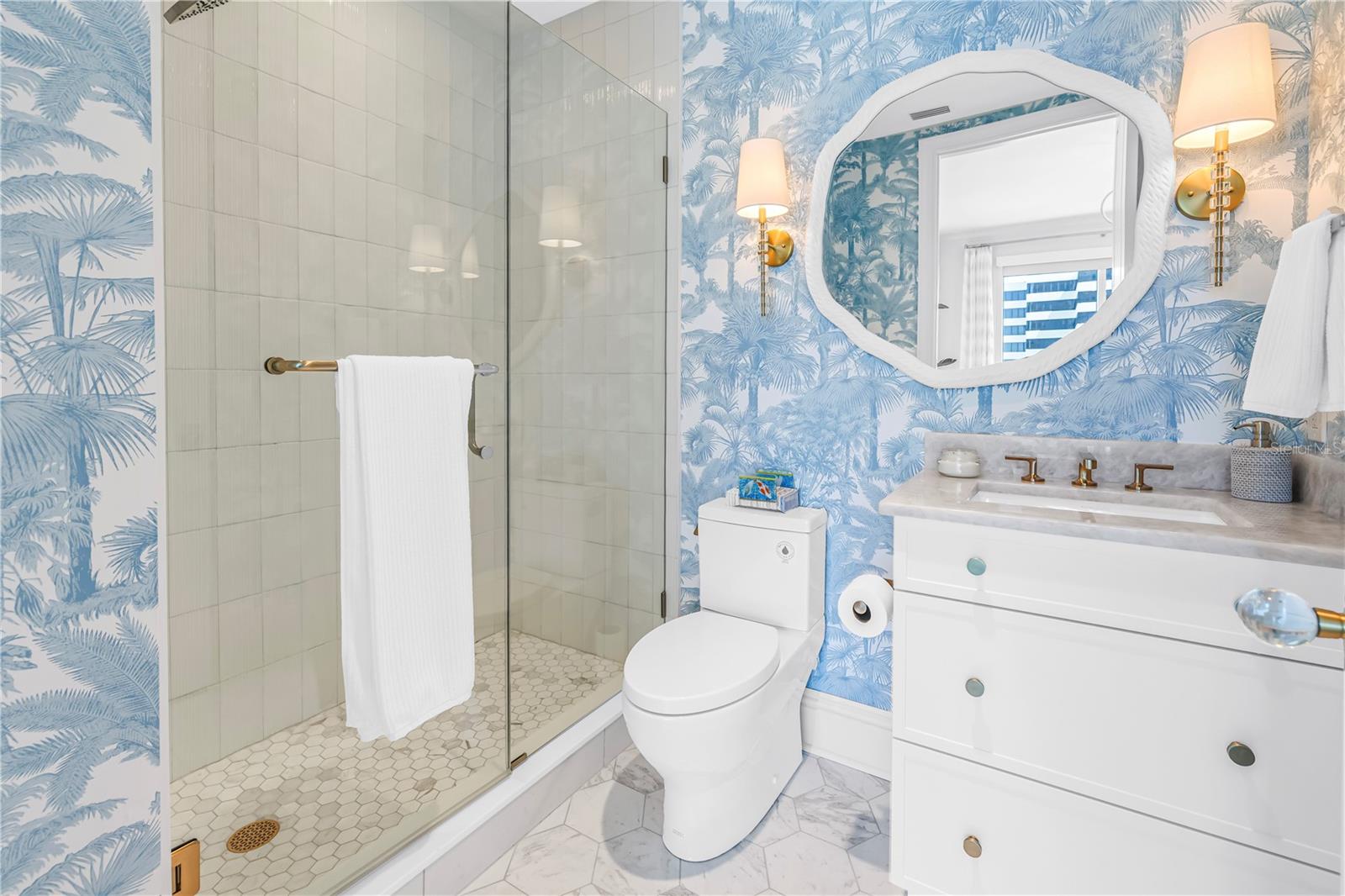 180 Bch Dr #1401 ST PETERSBURG, FL 33701