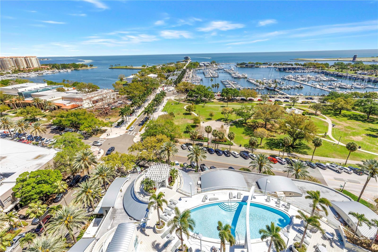 180 Bch Dr #1401 ST PETERSBURG, FL 33701