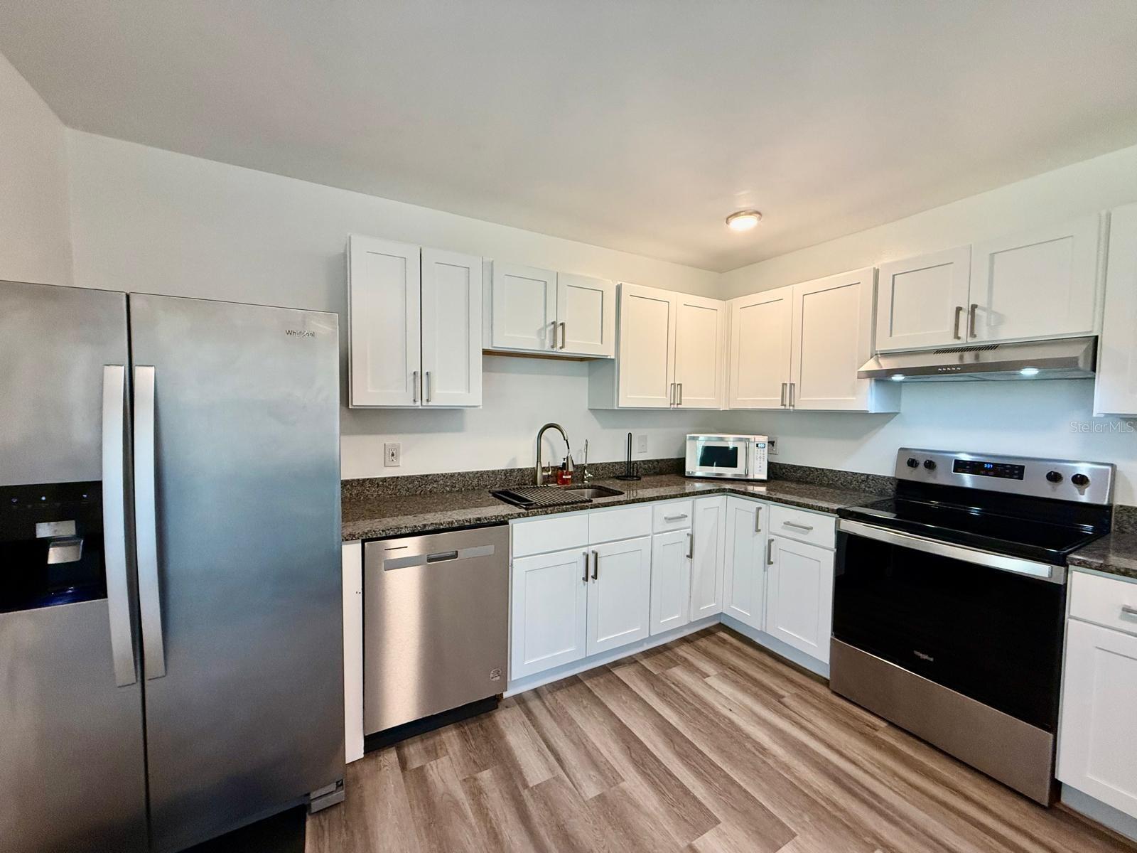 8061 PUFFIN Dr ORLANDO, FL 32825