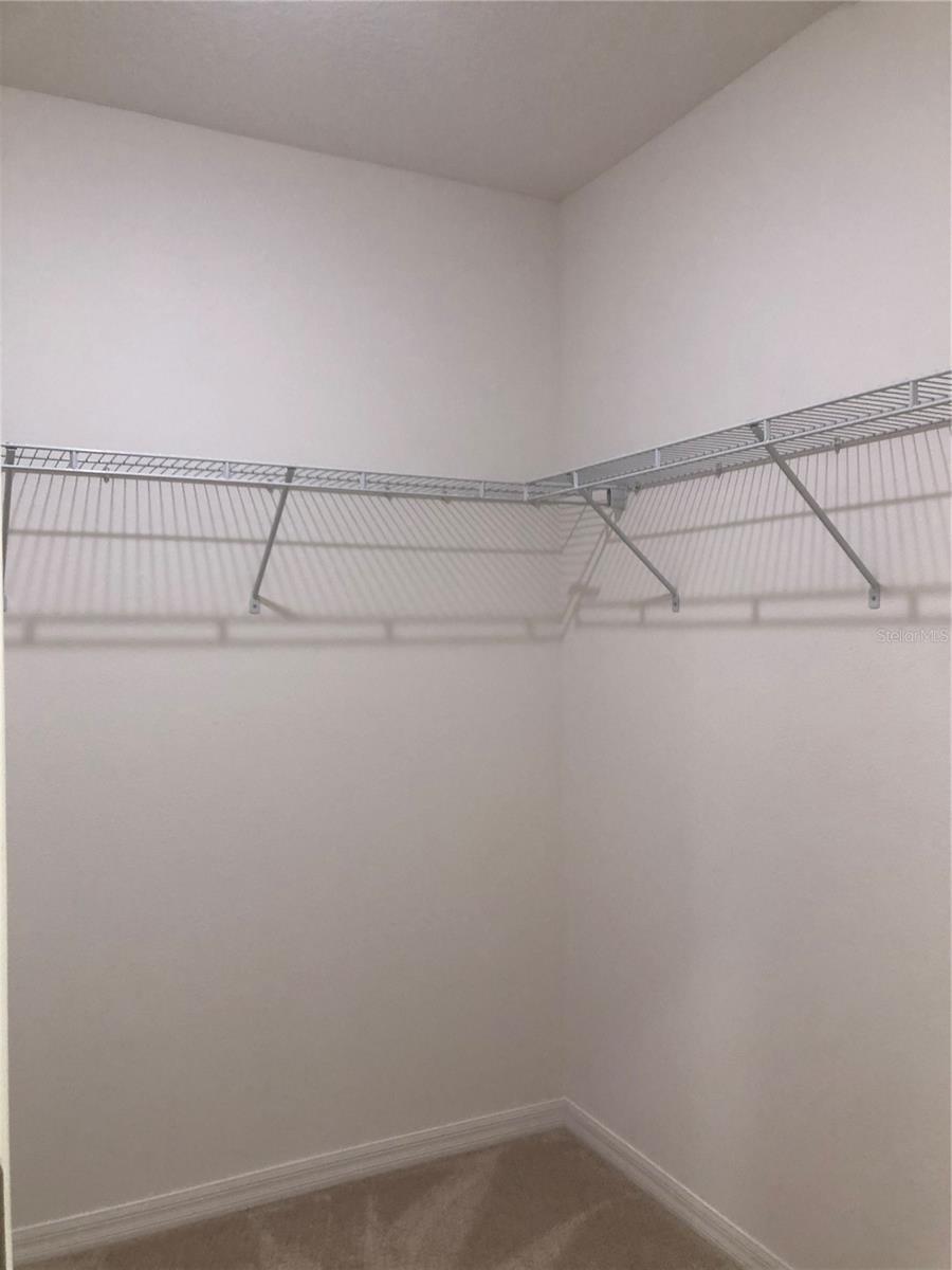 3211 SILVER FIN Way KISSIMMEE, FL 34746