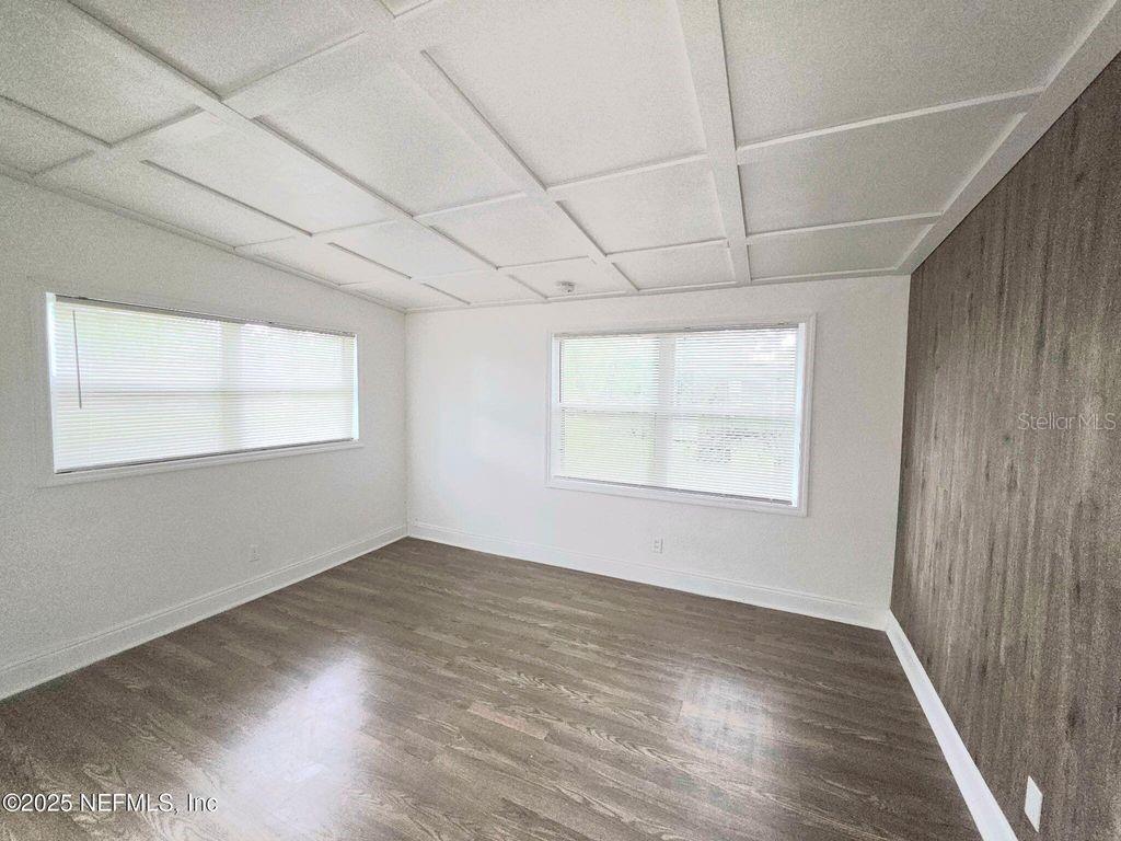 4273 KATANGA Dr JACKSONVILLE, FL 32209