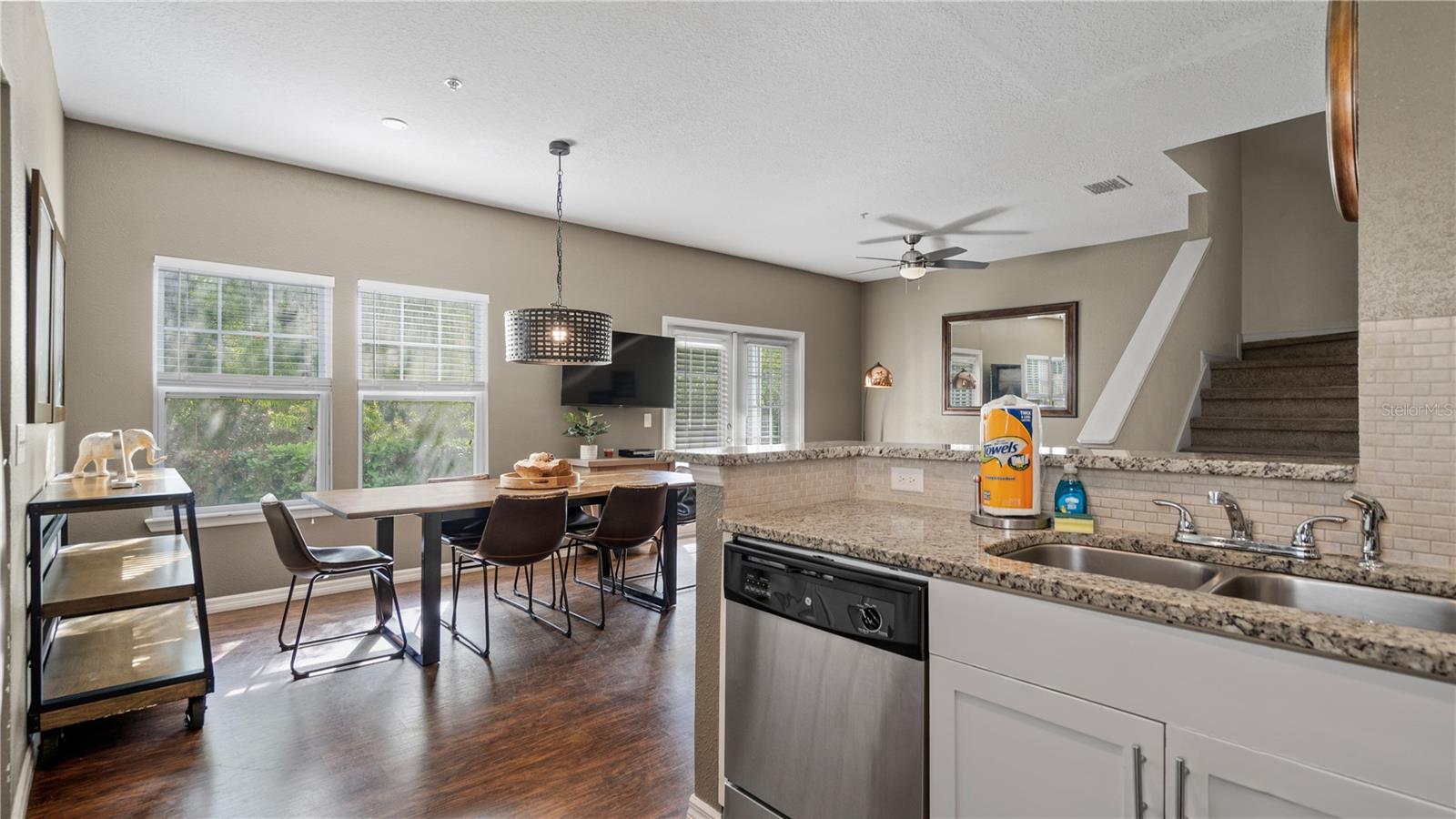 5350 DIPLOMAT Ct #104 KISSIMMEE, FL 34746