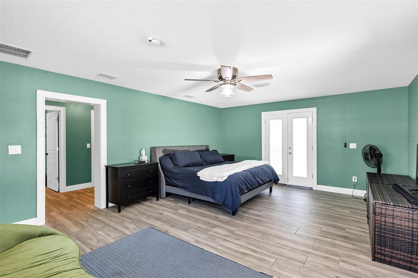 5520 NE 2ND Ln OCALA, FL 34470