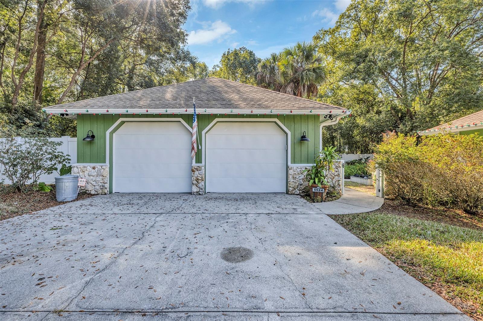 5520 NE 2ND Ln OCALA, FL 34470