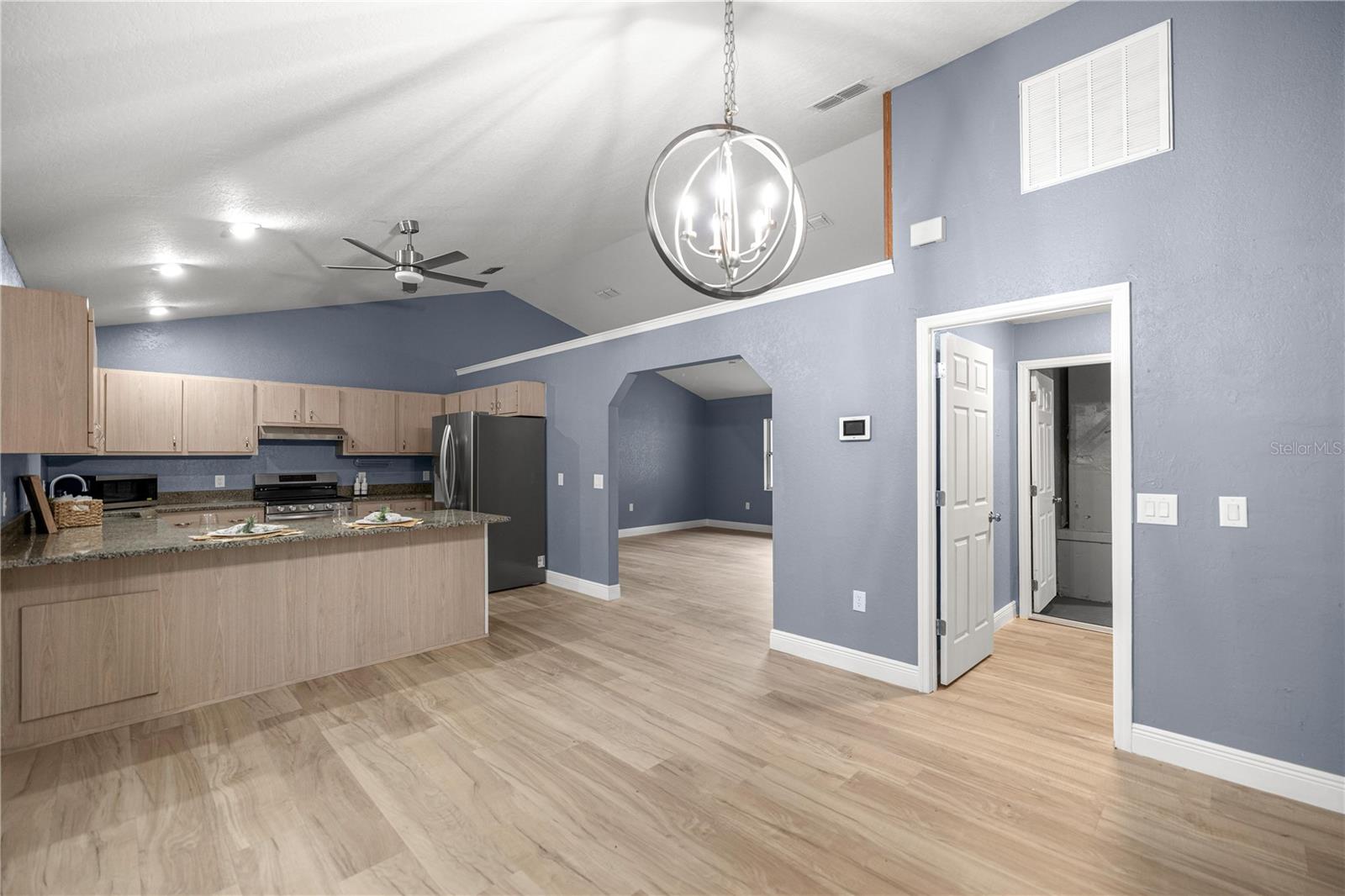 5145 SE 189TH Ter OCKLAWAHA, FL 32179