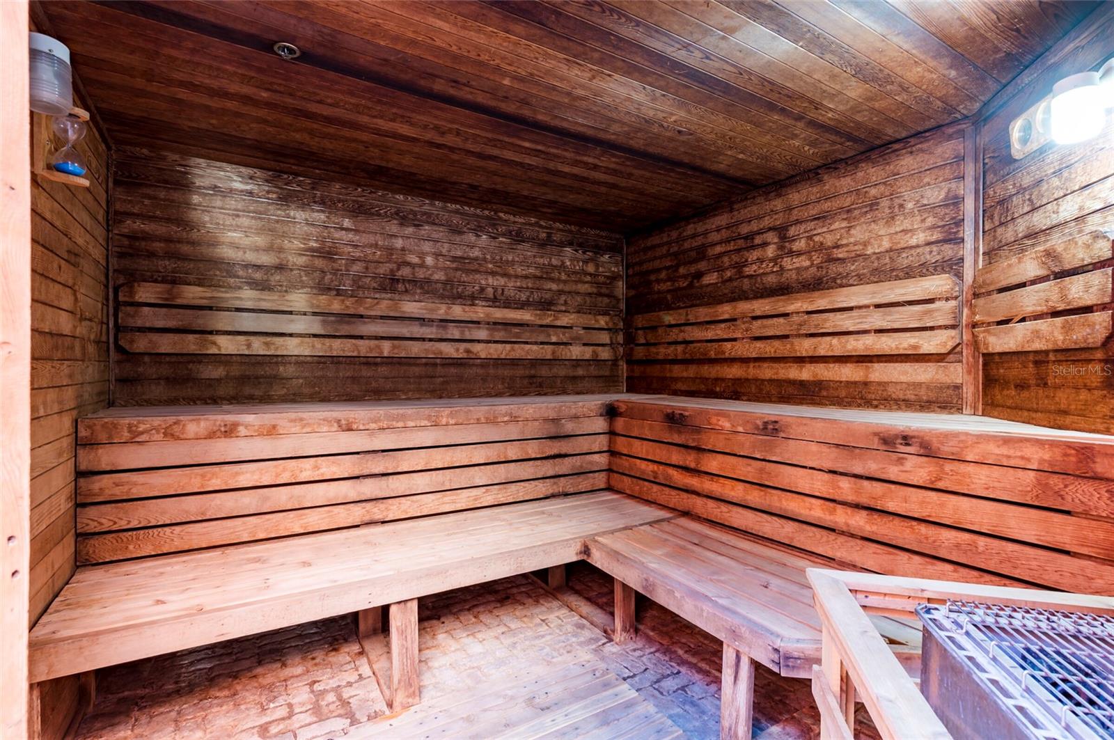 2724 VIA MURANO #639 CLEARWATER, FL 33764