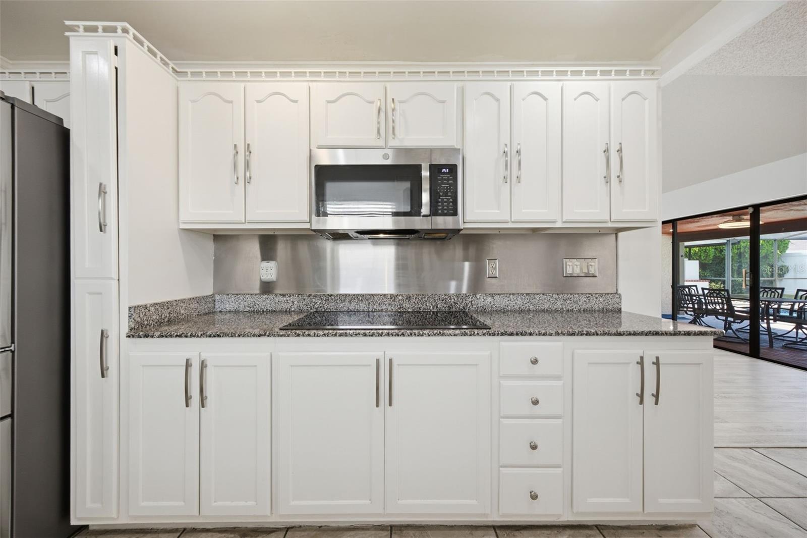 5113 PENNSBURY Dr TAMPA, FL 33624
