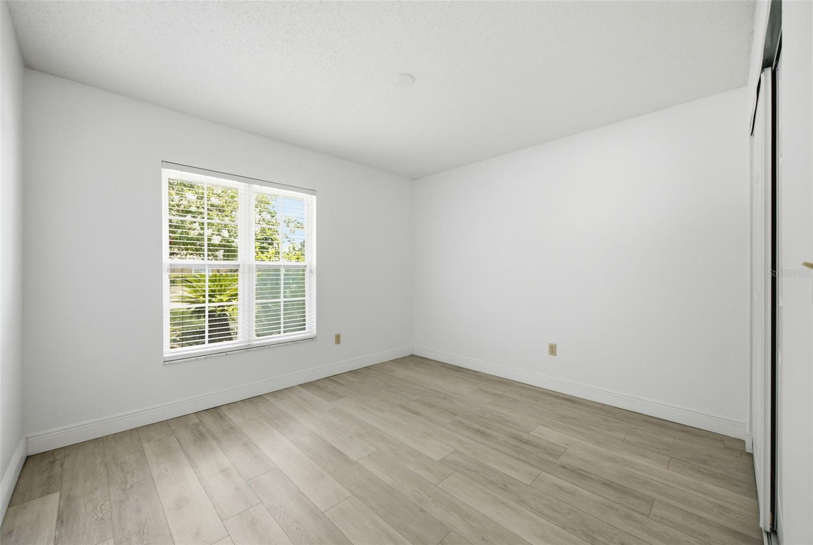 5113 PENNSBURY Dr TAMPA, FL 33624