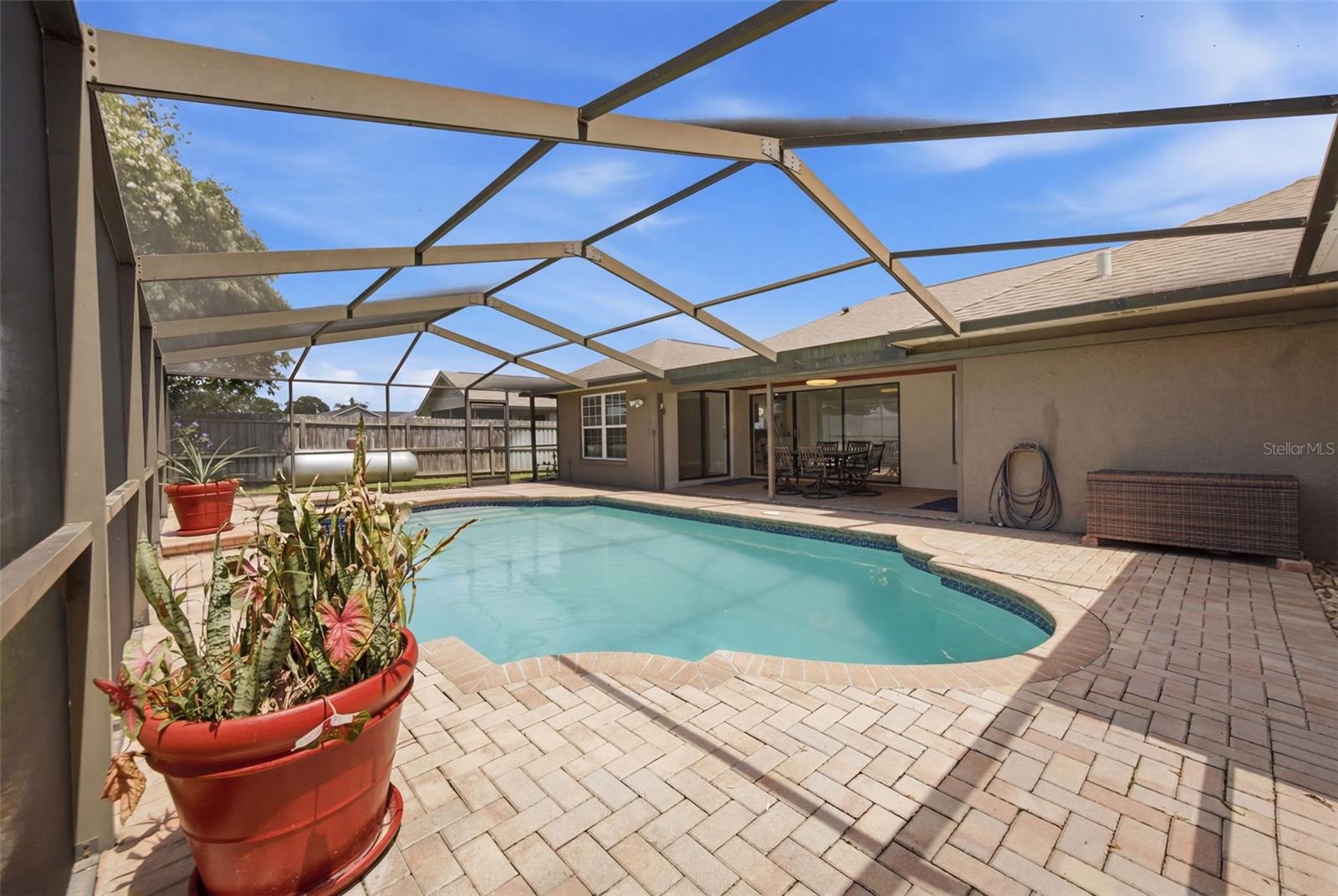 5113 PENNSBURY Dr TAMPA, FL 33624