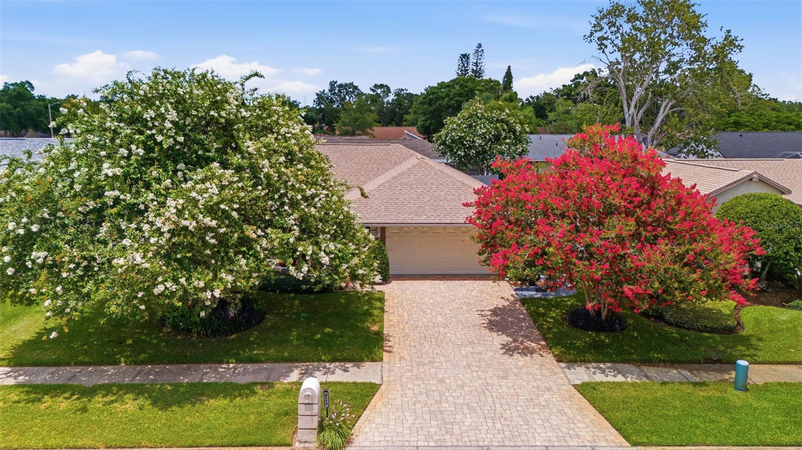 5113 PENNSBURY Dr TAMPA, FL 33624