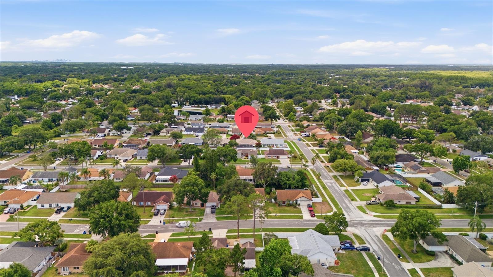 5113 PENNSBURY Dr TAMPA, FL 33624