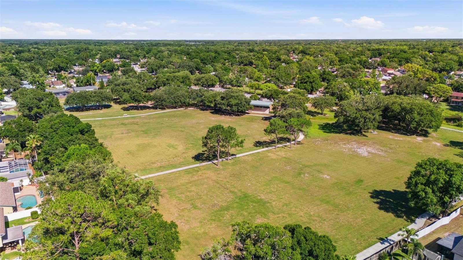 5113 PENNSBURY Dr TAMPA, FL 33624