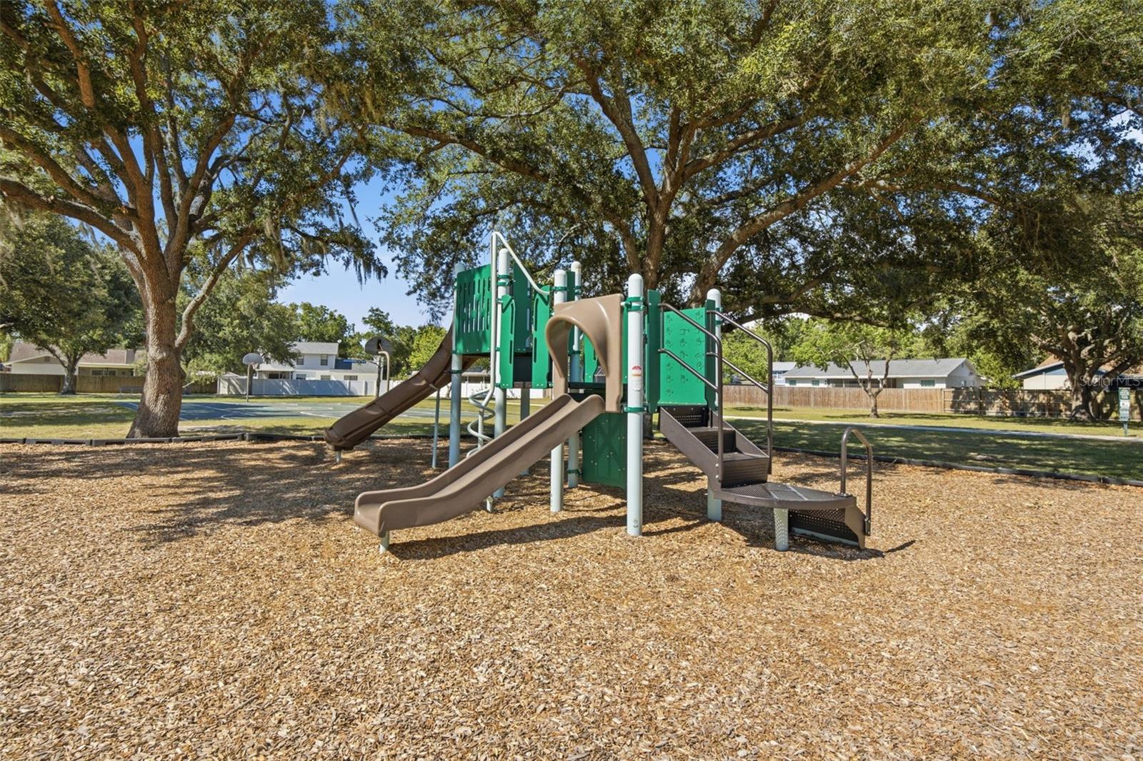 5113 PENNSBURY Dr TAMPA, FL 33624