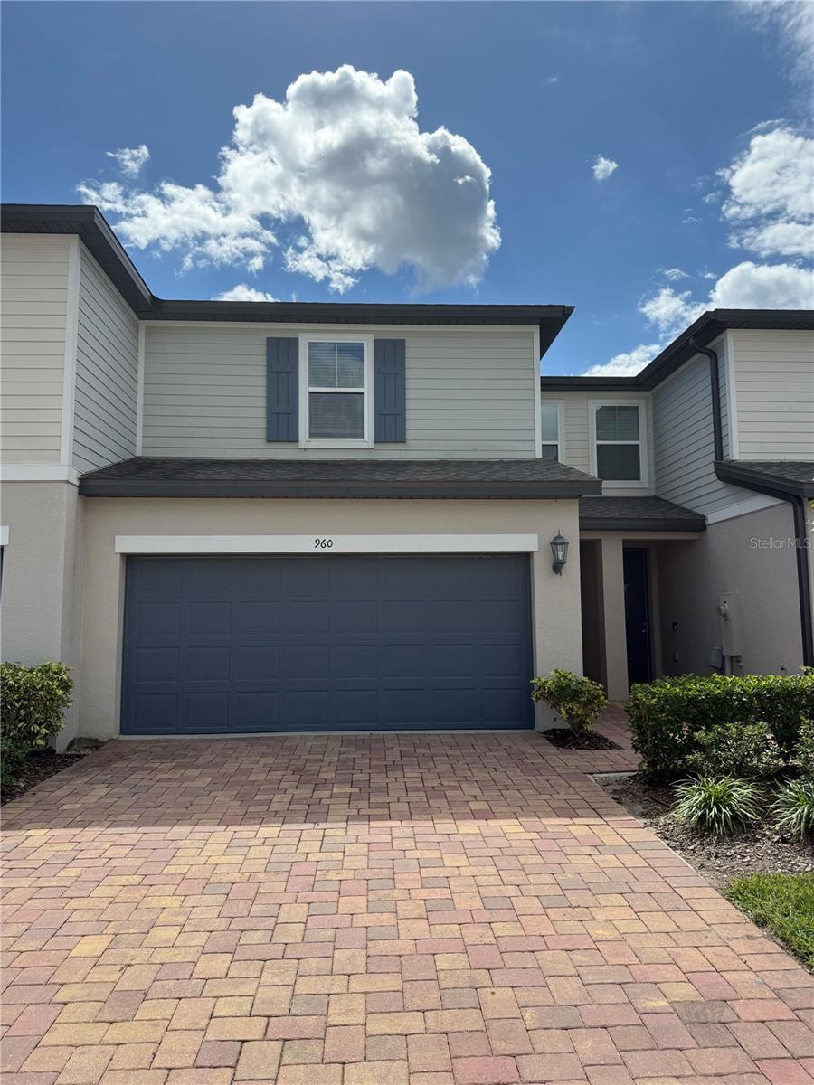 960 ROBIN HOLLY St OCOEE, FL 34761