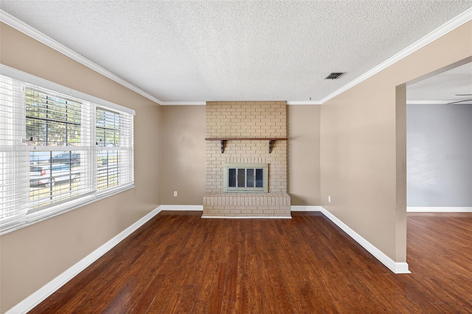 3247 KAYENTA Ct ORLANDO, FL 32829