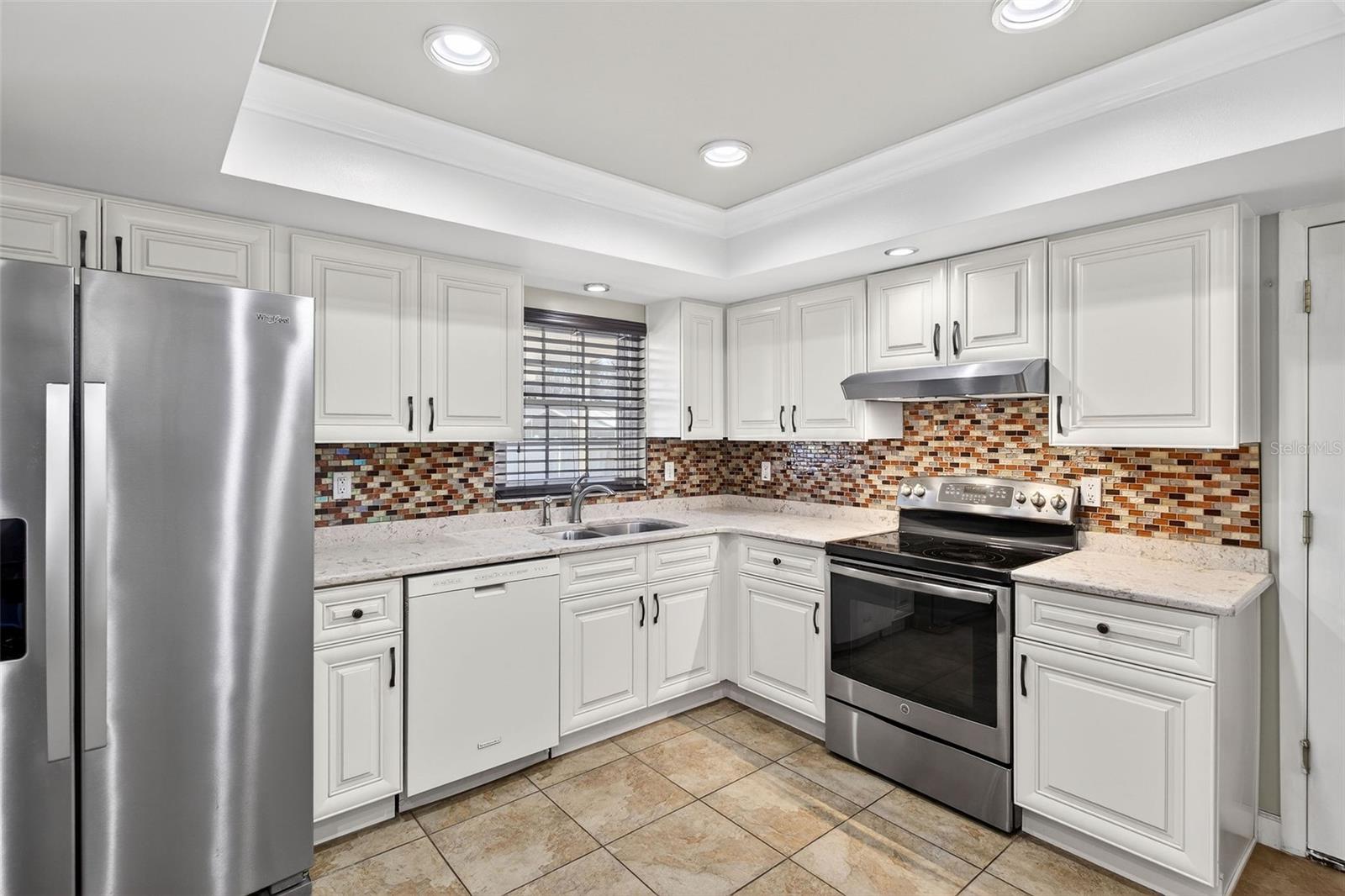 3247 KAYENTA Ct ORLANDO, FL 32829