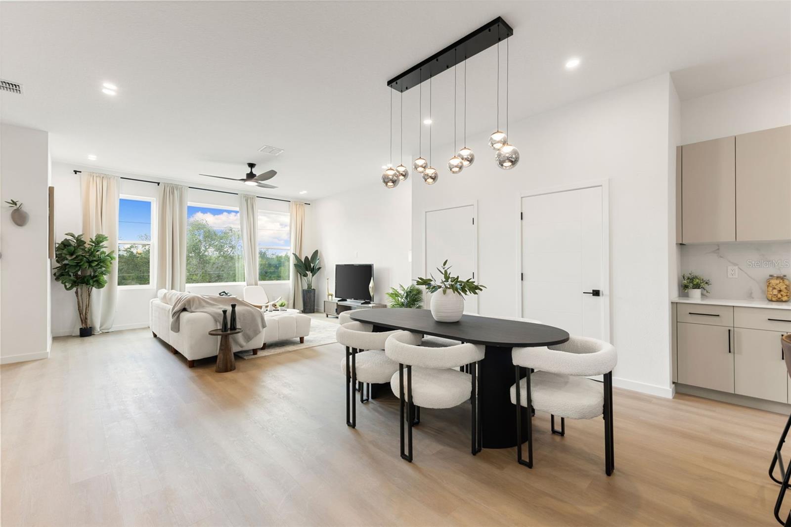 2108 4TH St ST PETERSBURG, FL 33705