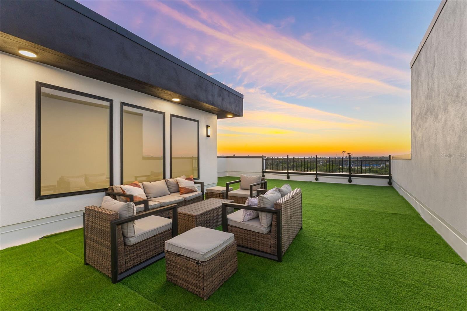 2108 4TH St ST PETERSBURG, FL 33705