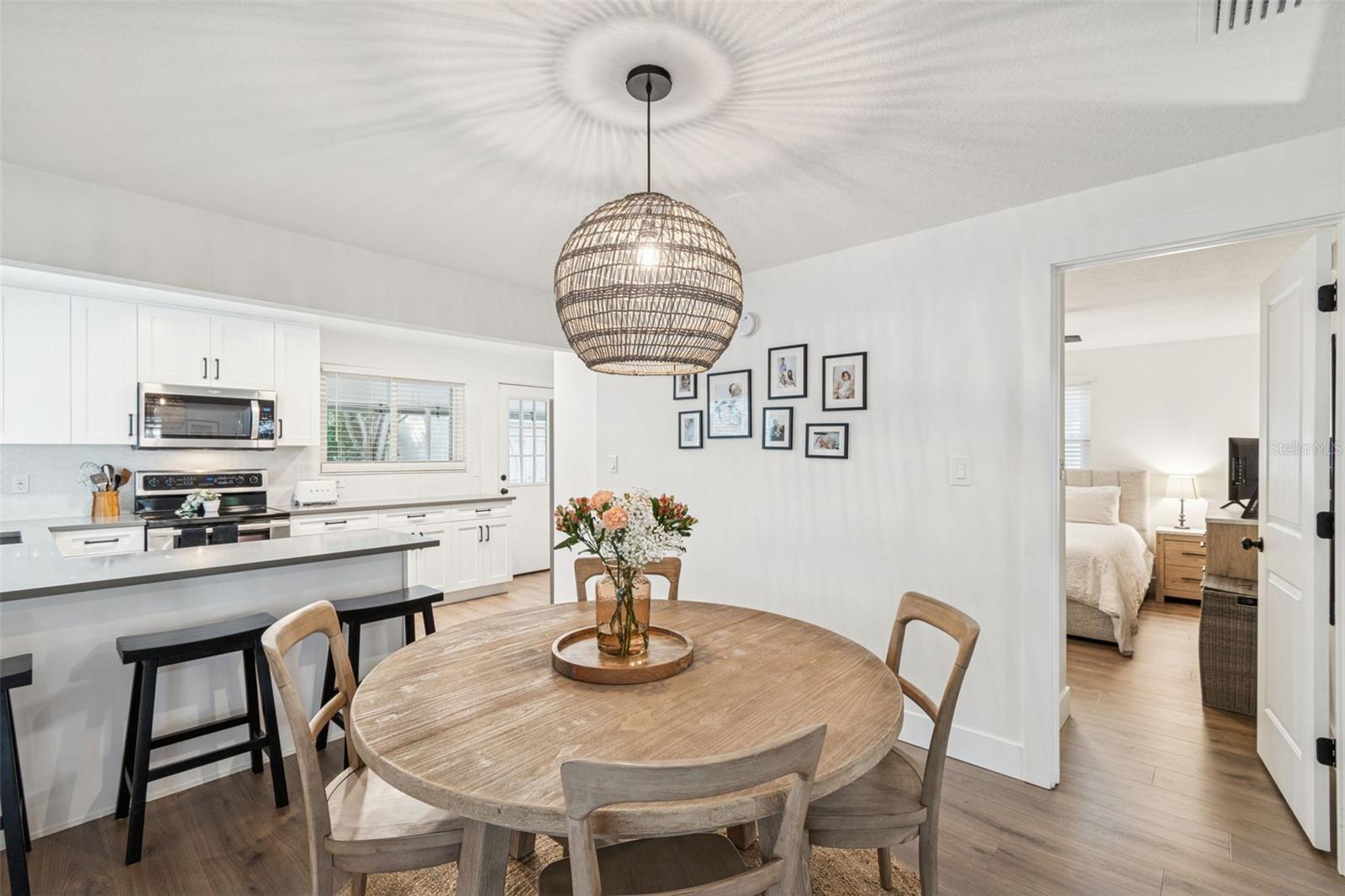 3216 W OAKELLAR Ave TAMPA, FL 33611