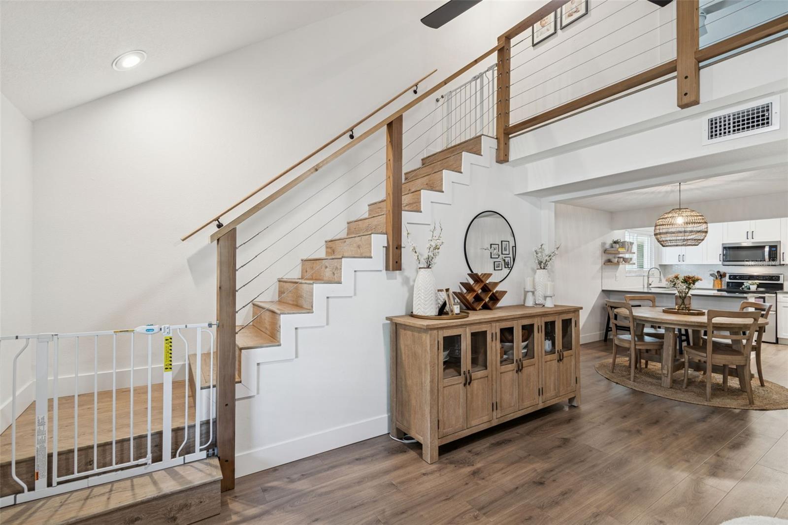 3216 W OAKELLAR Ave TAMPA, FL 33611