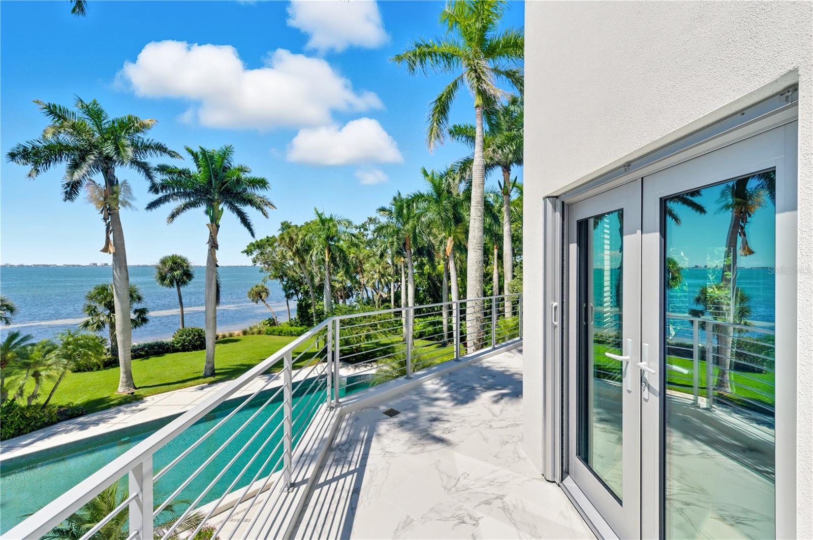 3315 BAY Shr Rd SARASOTA, FL 34234