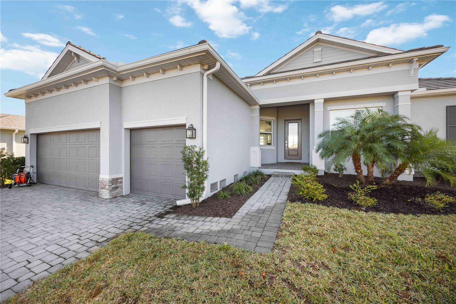 10016 DUQUESNE St PORT CHARLOTTE, FL 33981