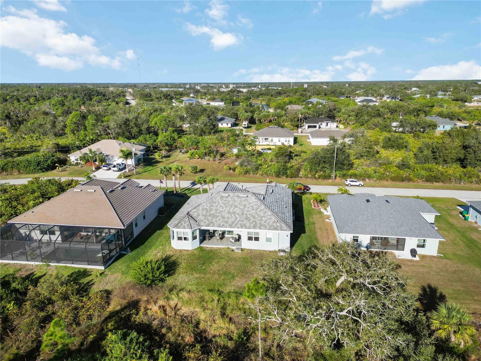 10016 DUQUESNE St PORT CHARLOTTE, FL 33981