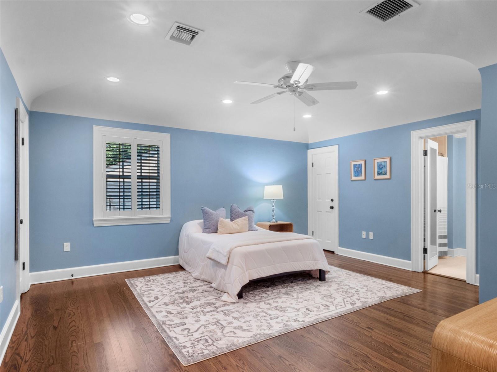 811 N Lk ADAIR Blvd ORLANDO, FL 32804