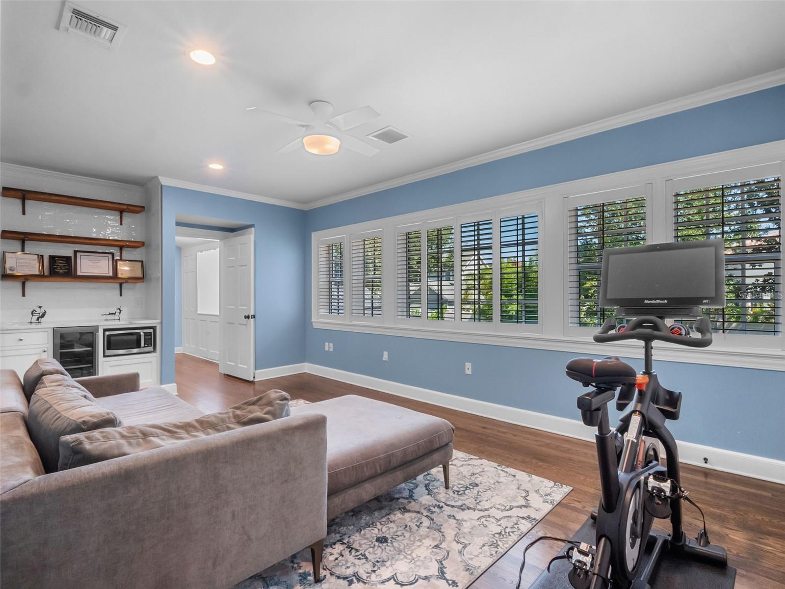 811 N Lk ADAIR Blvd ORLANDO, FL 32804