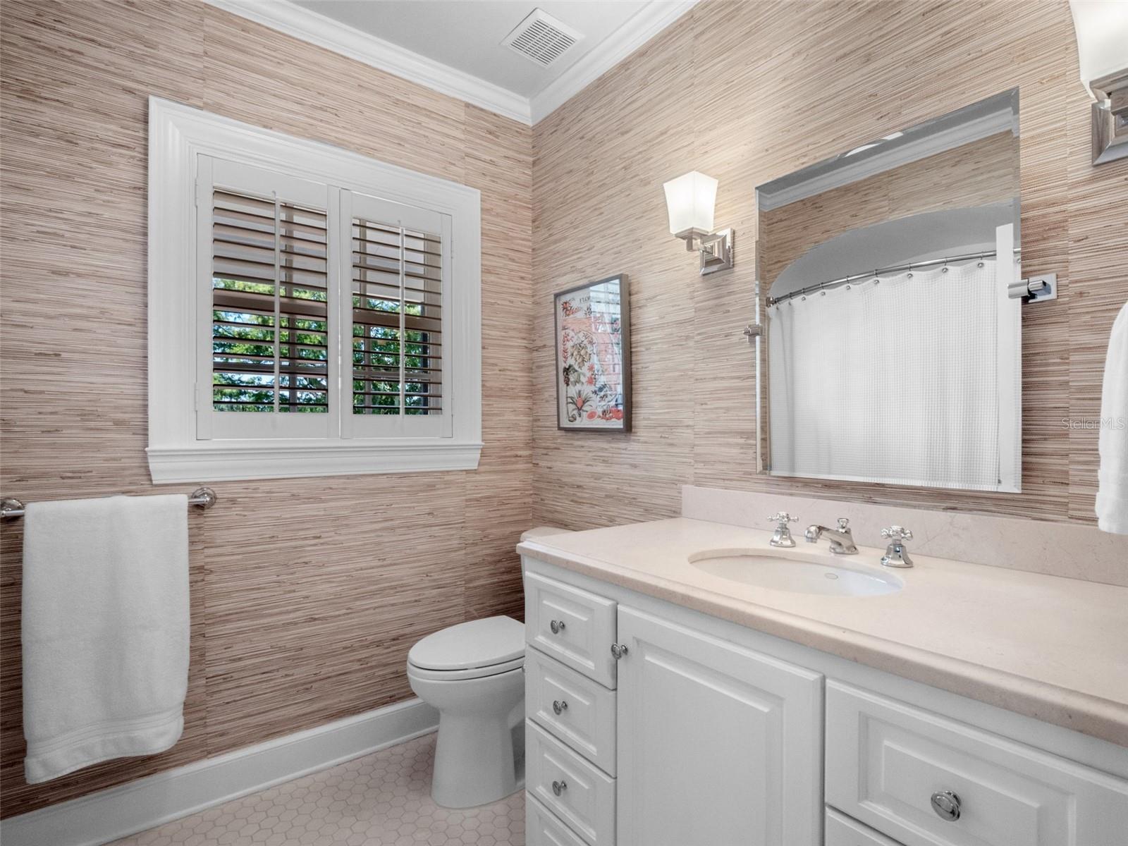 811 N Lk ADAIR Blvd ORLANDO, FL 32804