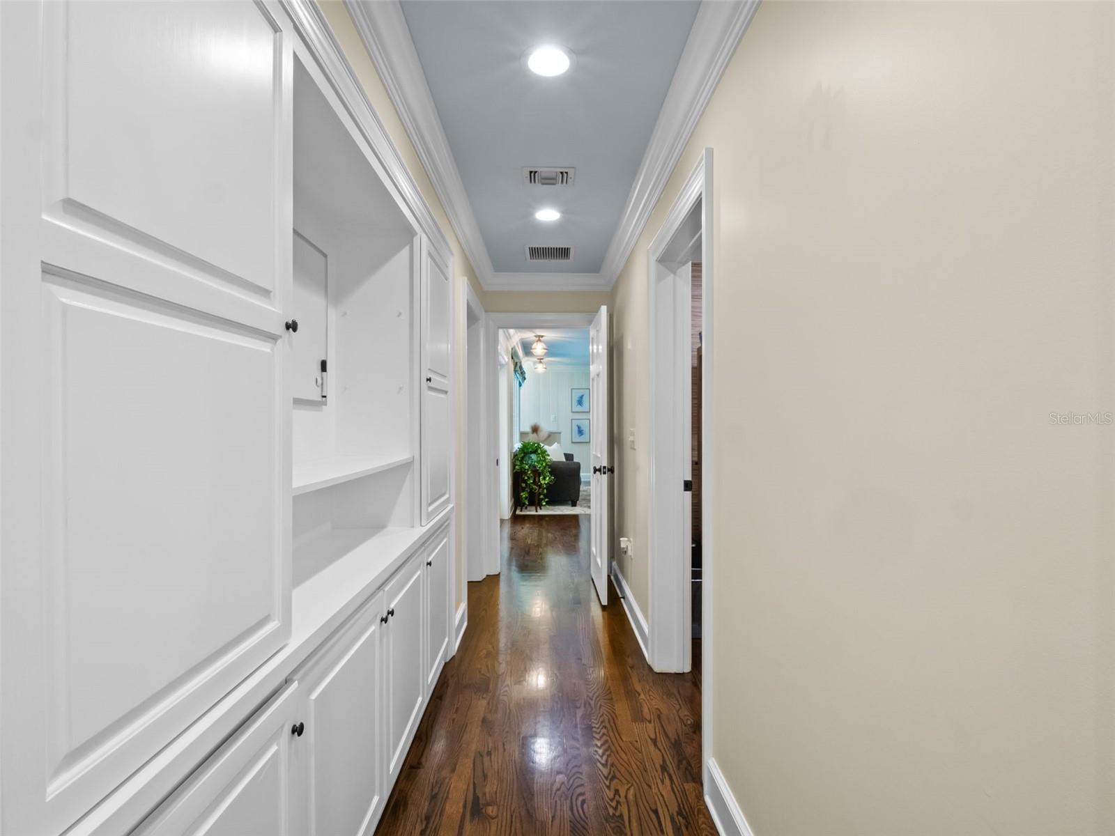 811 N Lk ADAIR Blvd ORLANDO, FL 32804