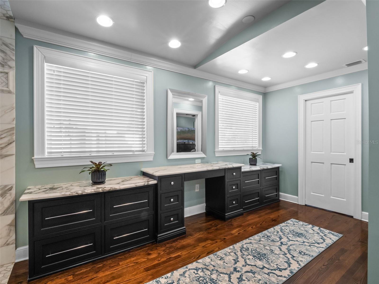 811 N Lk ADAIR Blvd ORLANDO, FL 32804