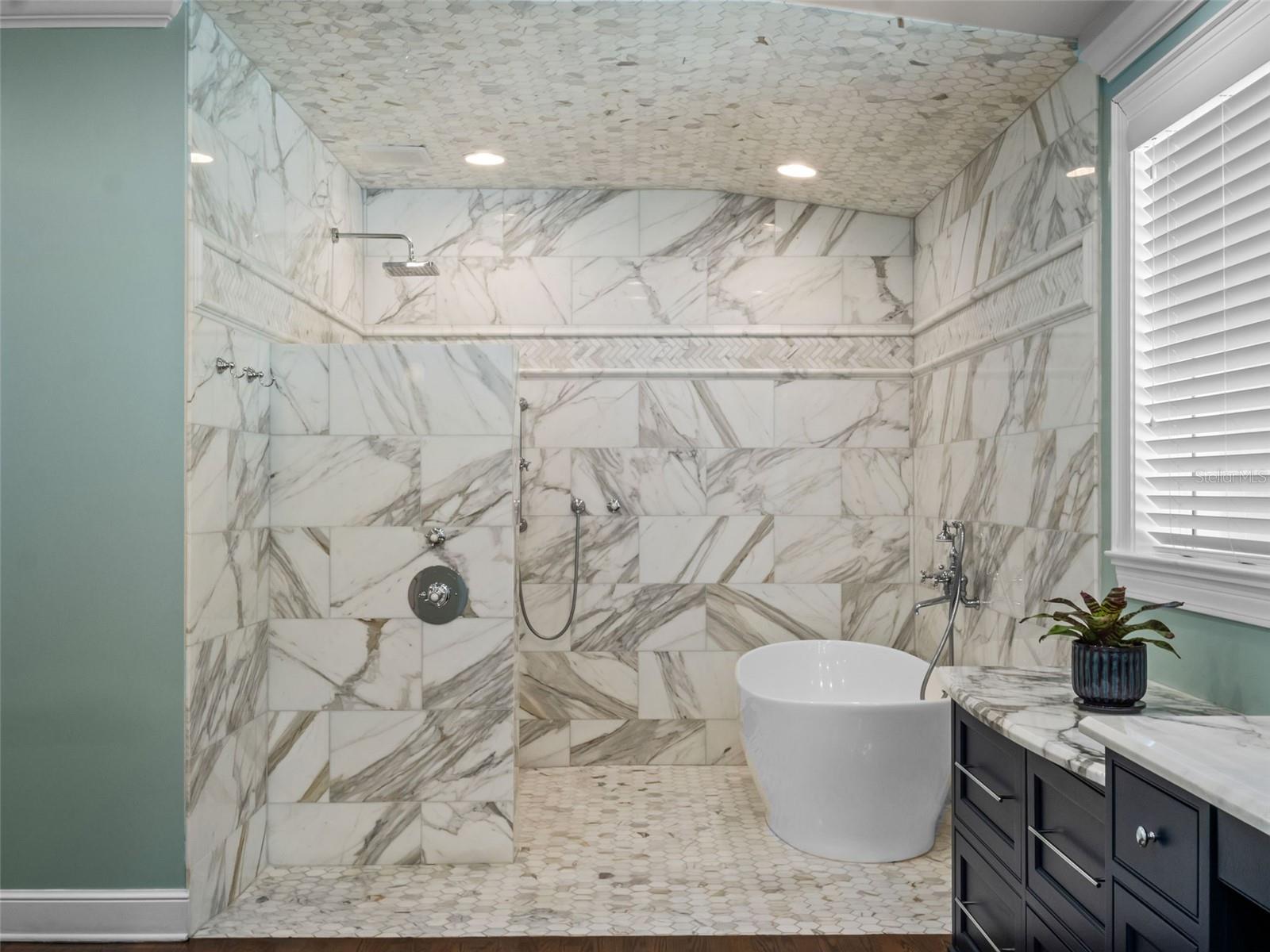 811 N Lk ADAIR Blvd ORLANDO, FL 32804