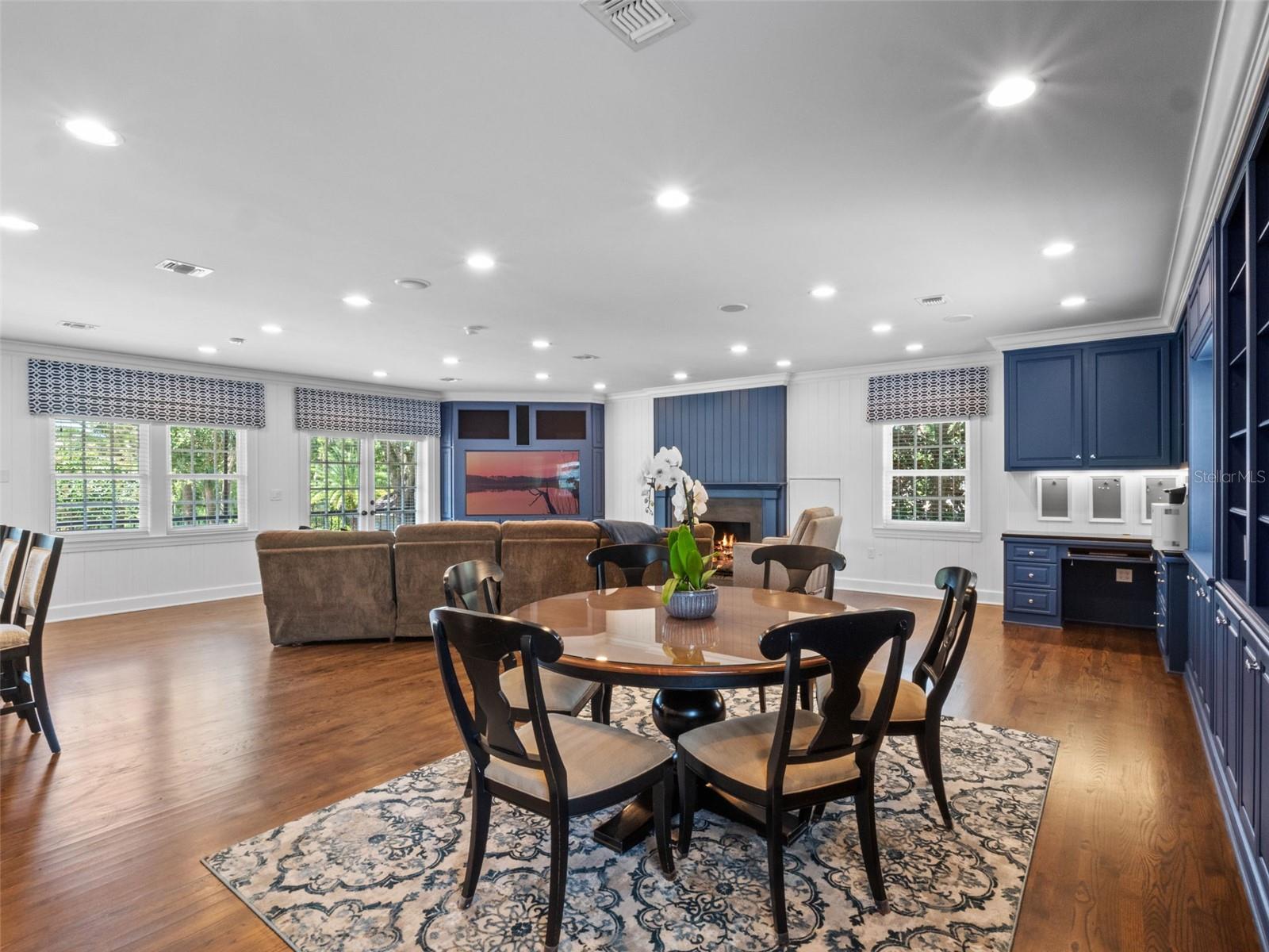 811 N Lk ADAIR Blvd ORLANDO, FL 32804