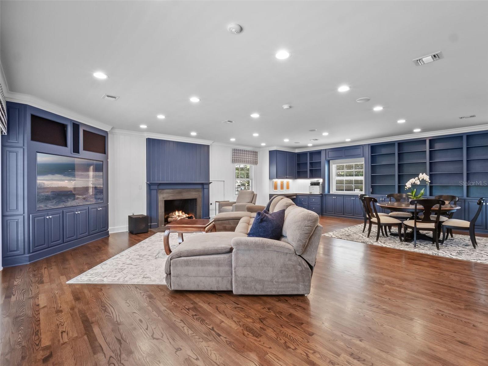 811 N Lk ADAIR Blvd ORLANDO, FL 32804