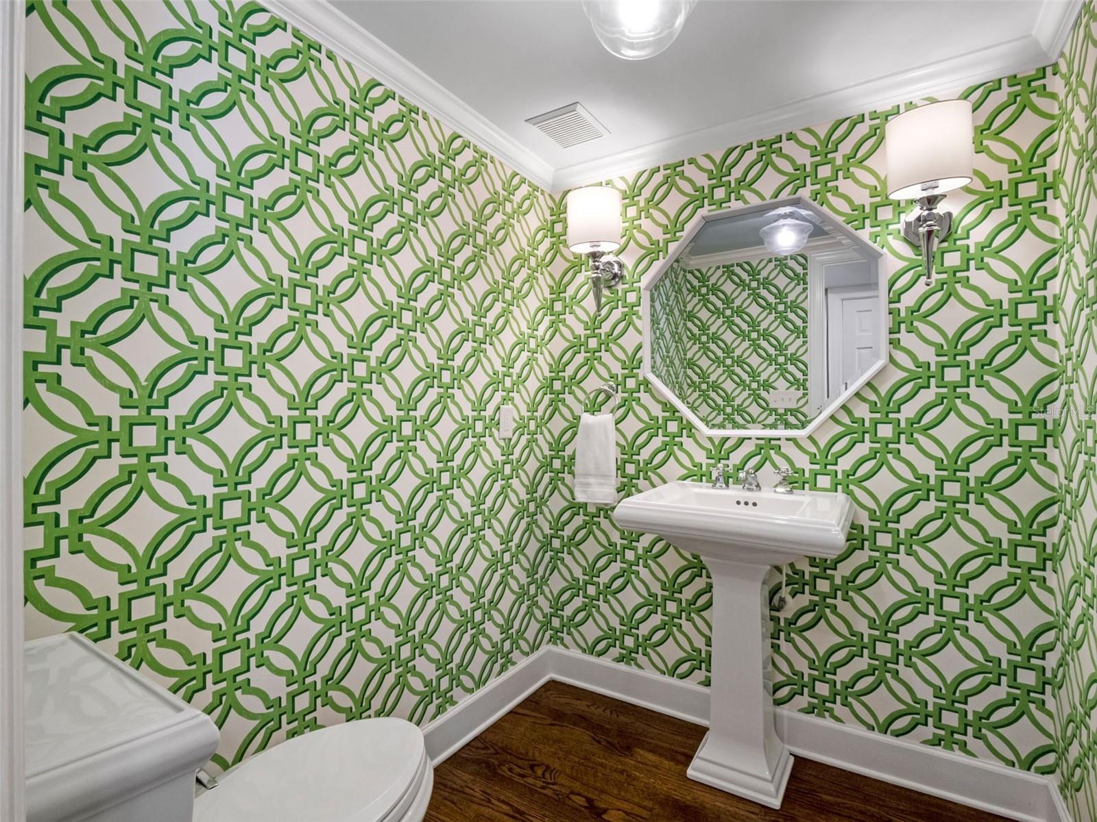 811 N Lk ADAIR Blvd ORLANDO, FL 32804