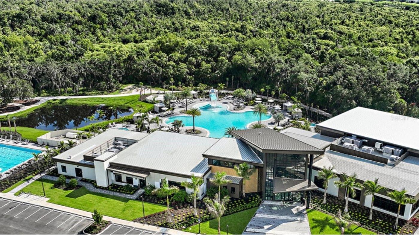 2757 SKYLINE Cir KISSIMMEE, FL 34758