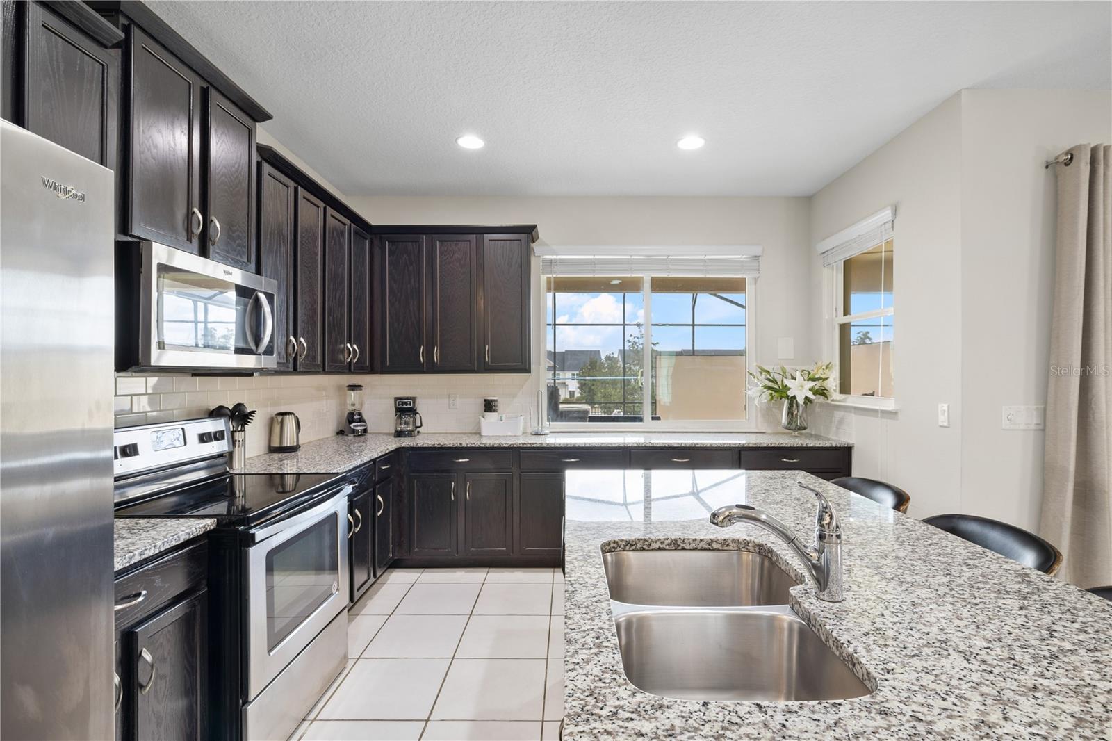 1569 CAREY PALM Cir KISSIMMEE, FL 34747