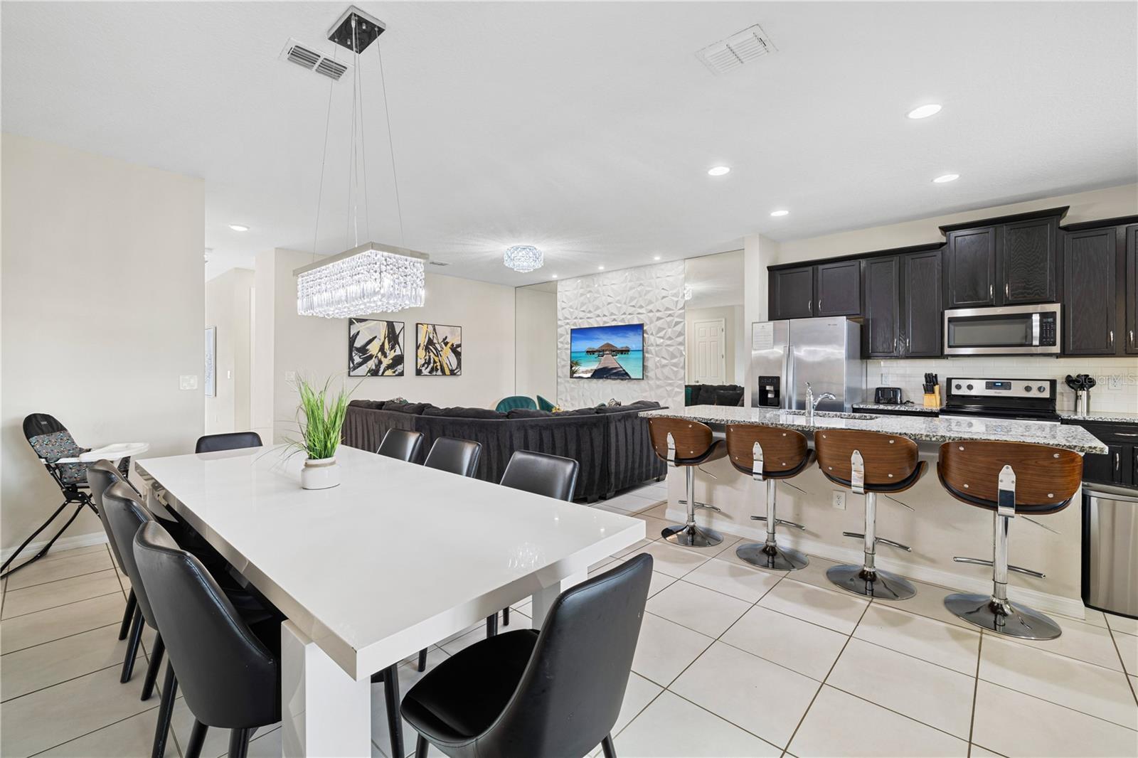 1569 CAREY PALM Cir KISSIMMEE, FL 34747