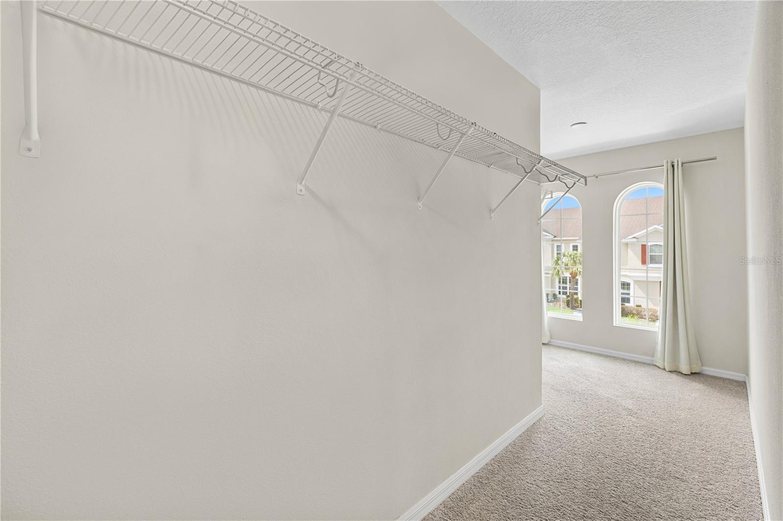 1569 CAREY PALM Cir KISSIMMEE, FL 34747