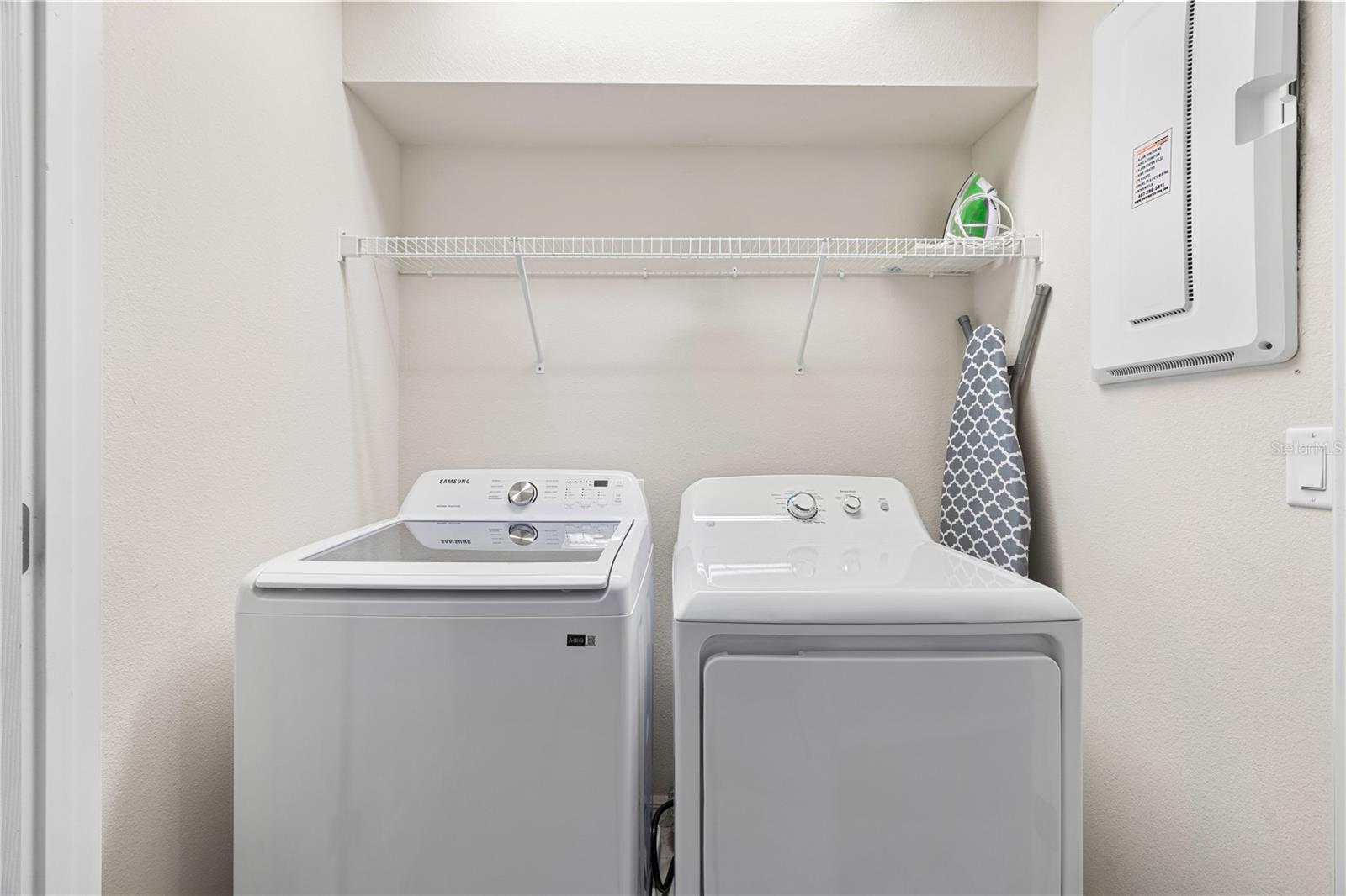 1569 CAREY PALM Cir KISSIMMEE, FL 34747