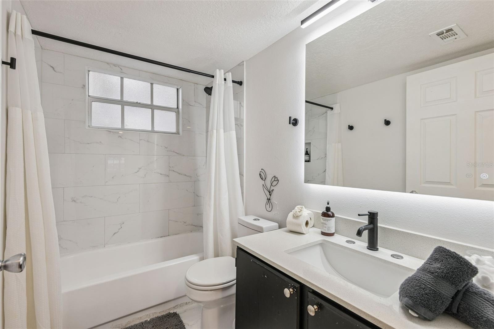 2002 ROYAL BAY Blvd #135 KISSIMMEE, FL 34746