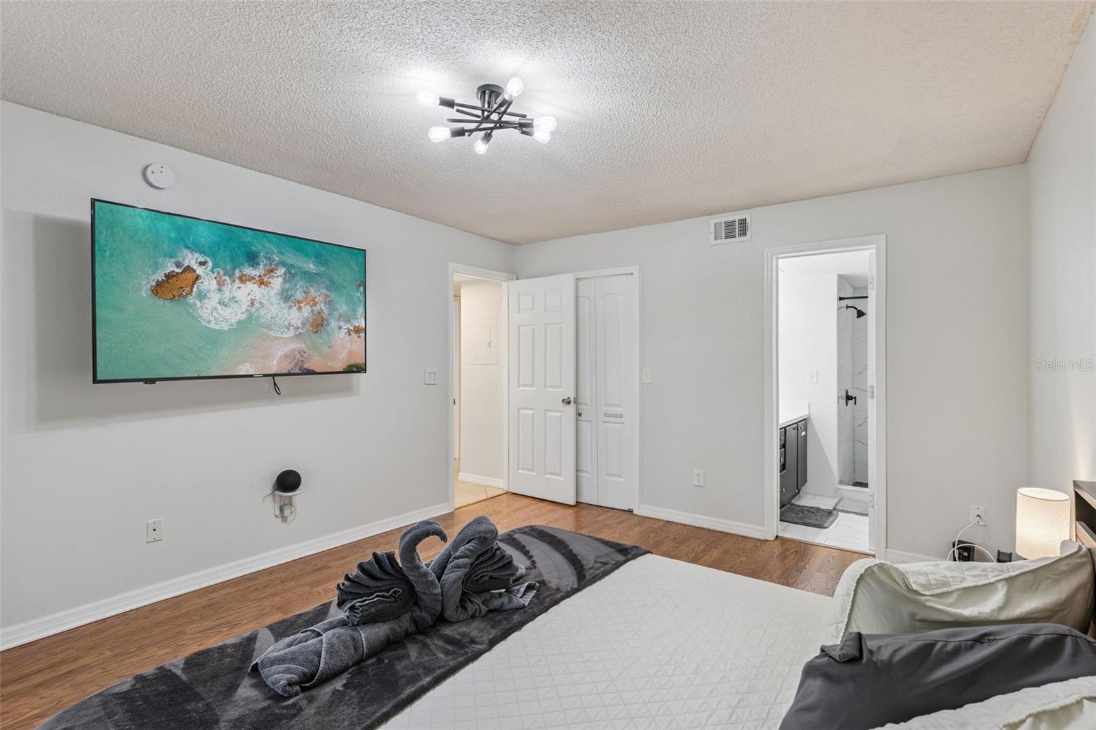 2002 ROYAL BAY Blvd #135 KISSIMMEE, FL 34746