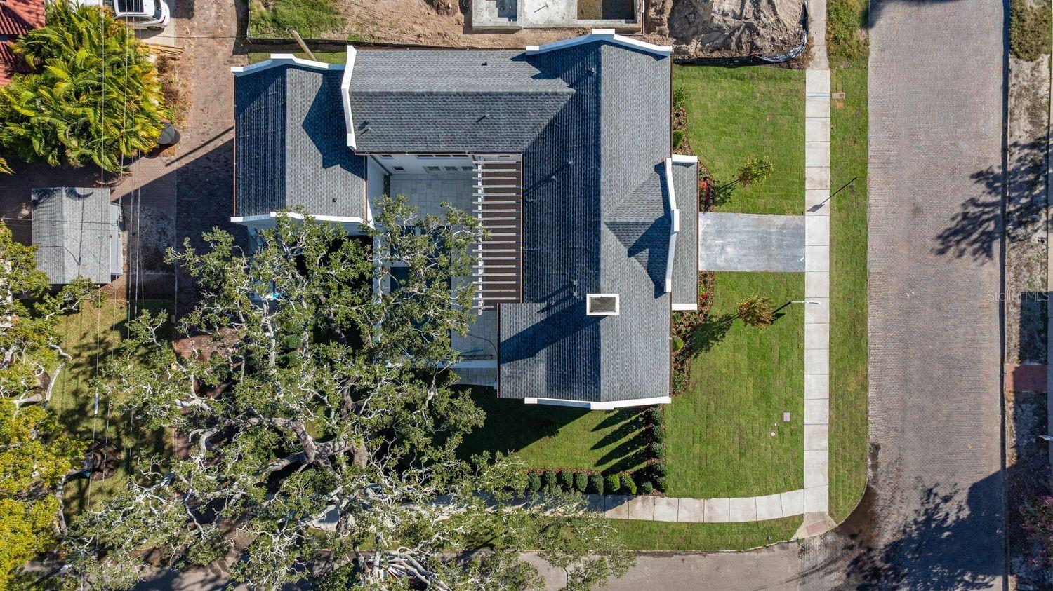 805 17TH Ave ST PETERSBURG, FL 33704