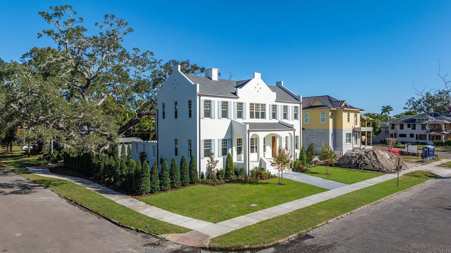 805 17TH Ave ST PETERSBURG, FL 33704