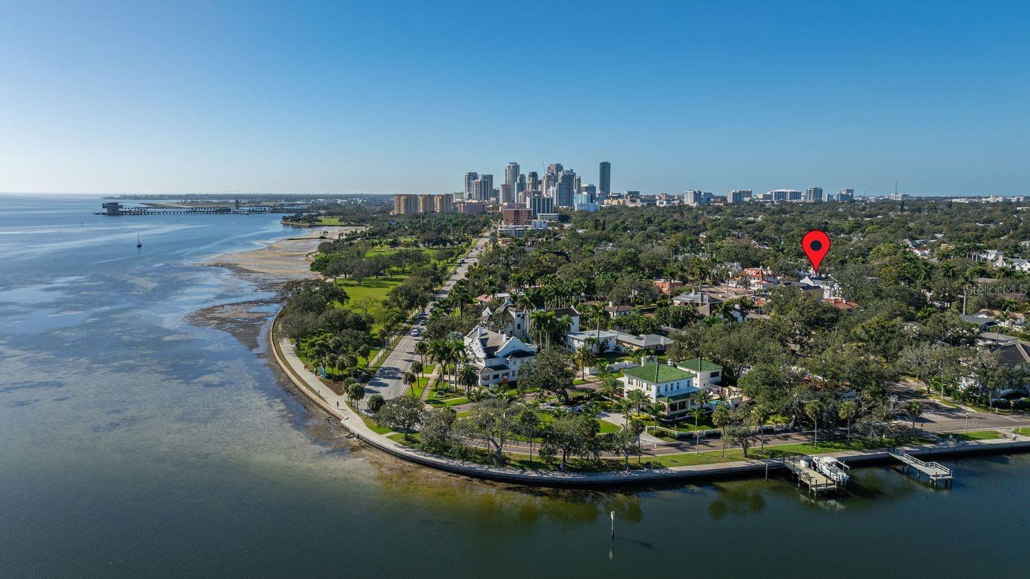 805 17TH Ave ST PETERSBURG, FL 33704