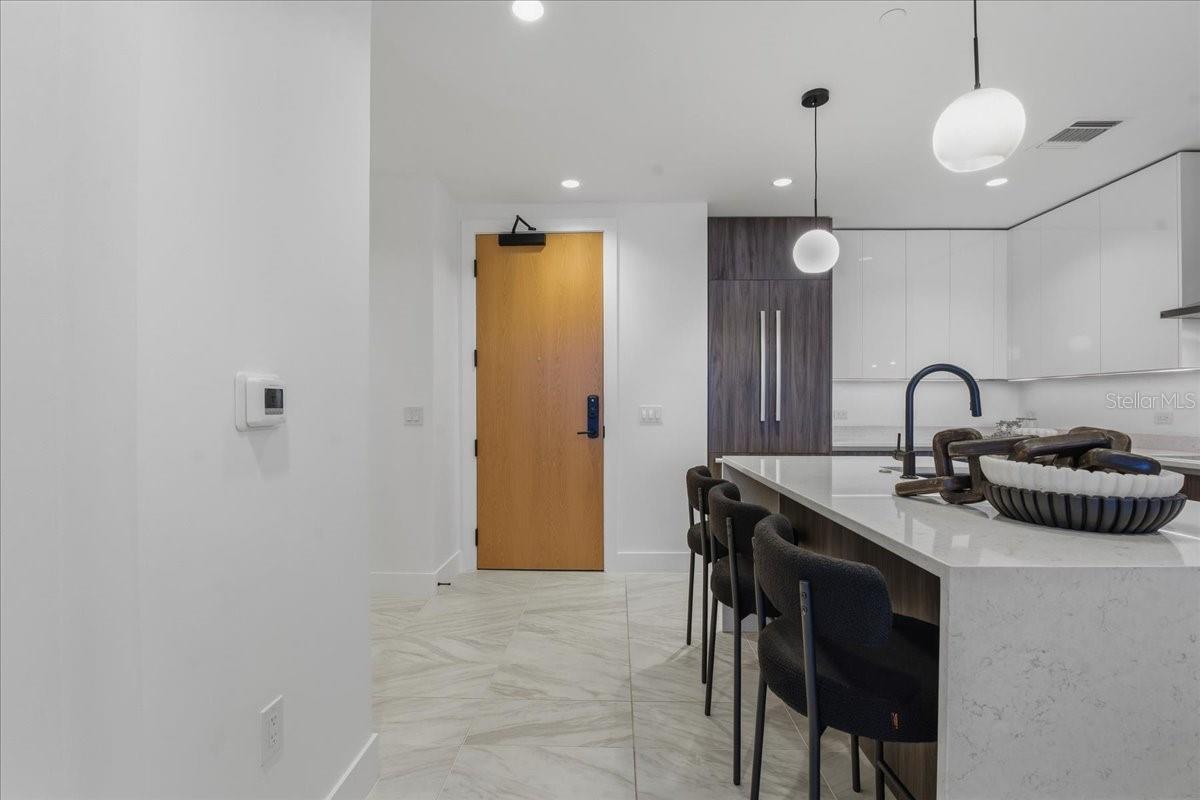 777 3RD Ave #1202 ST PETERSBURG, FL 33701